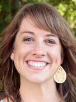 Mel Myer headshot