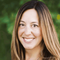Shannon Heers headshot