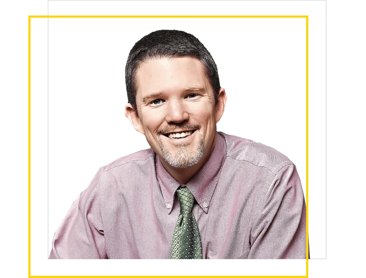 Raymond Barrett's Headshot